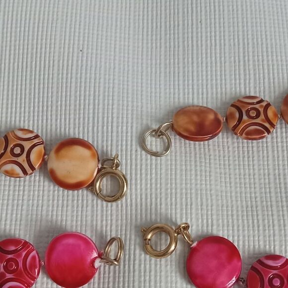 Red & Orange Geometric Pattern Plastic Beaded Lightweight Layering Necklaces - Picture 9 of 9